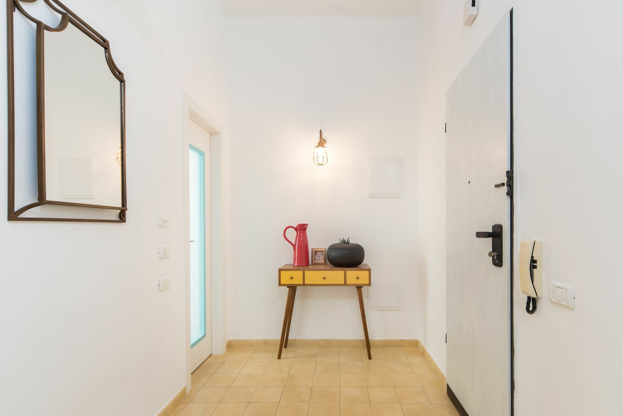 Lovely 1Bd W/ Private Balcony By Sea N' Rent 텔아비브 외부 사진